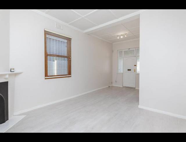 2 BEDROOM PROPERTY TO RENT IN CLAREMONT